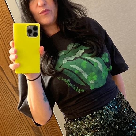 The Rolling Stones over sized t shirt st Patrick’s day size small - Picture 1 of 6